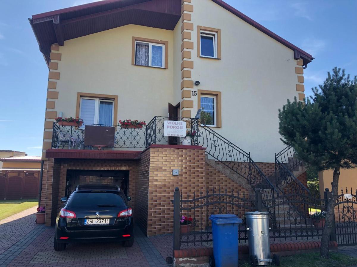U Karola Apartman Ujście-Darłowskie Kültér fotó