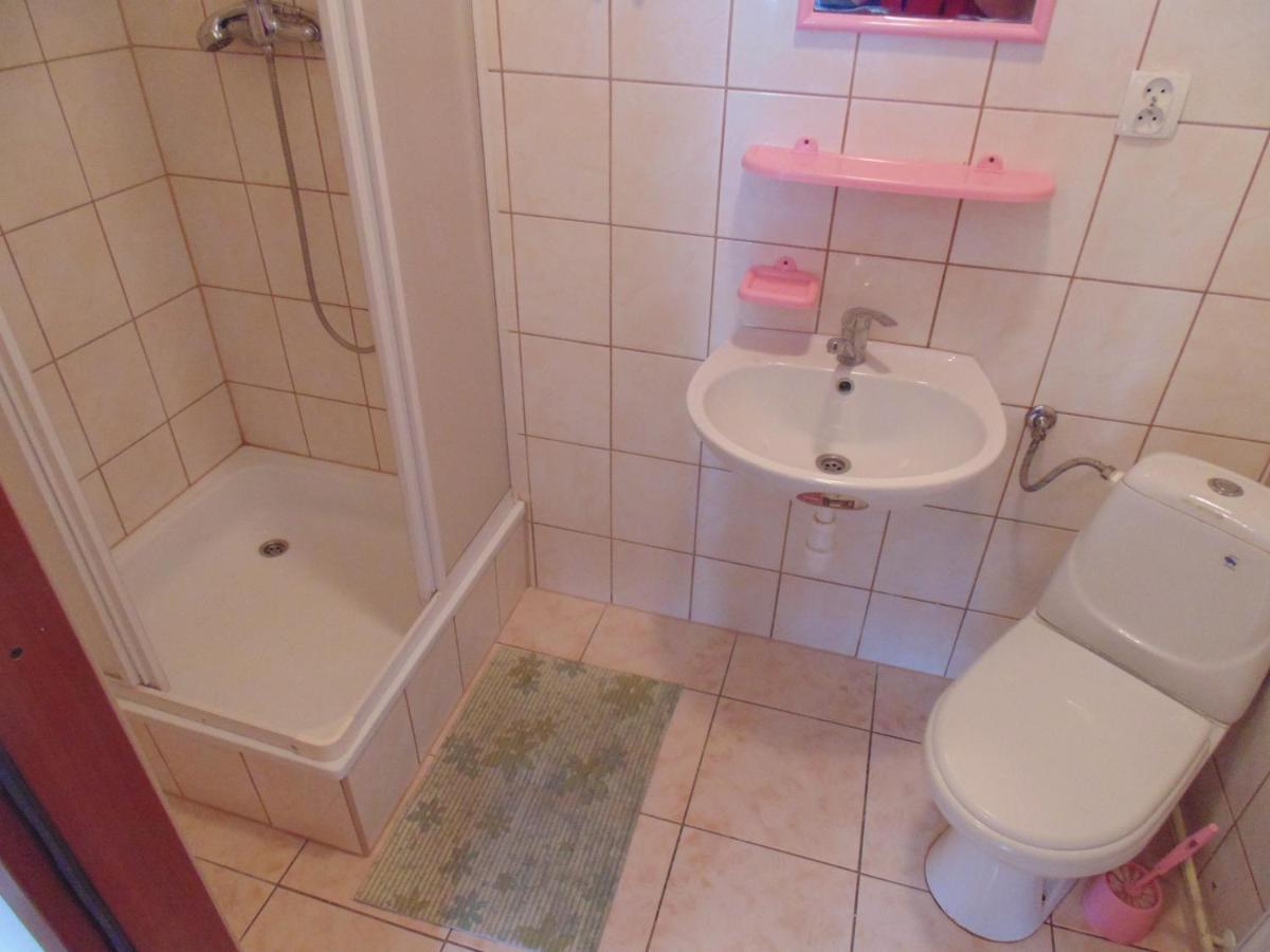 U Karola Apartman Ujście-Darłowskie Kültér fotó